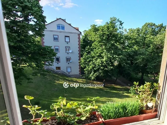 Eladó lakás Pécs, Budai városrész 50 nm