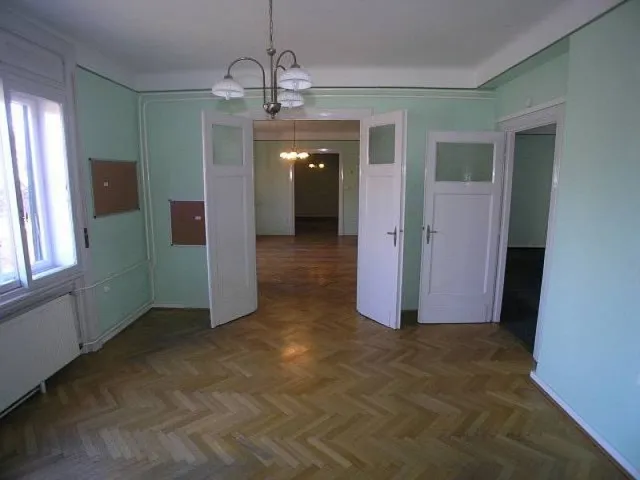 Eladó ház Budapest II. kerület, Törökvész út 305 nm
