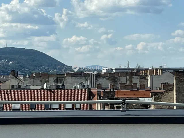 Eladó lakás Budapest VI. kerület 69 nm