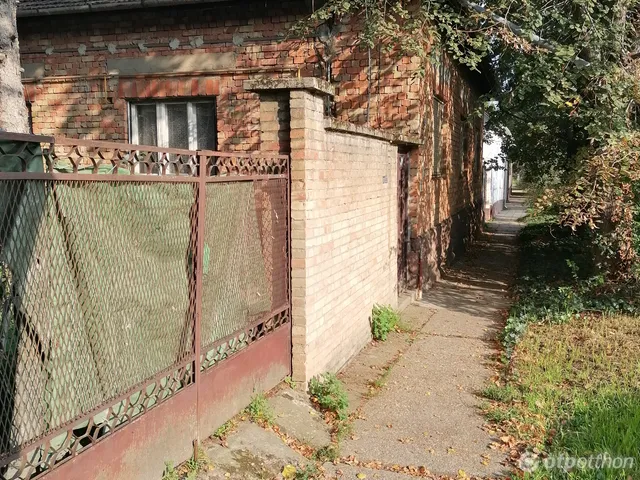 Eladó ház Szeged, Szőreg 140 nm