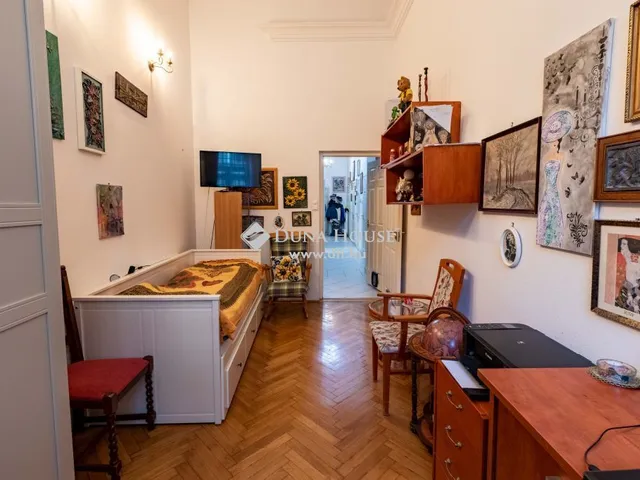 Eladó lakás Budapest VI. kerület 109 nm