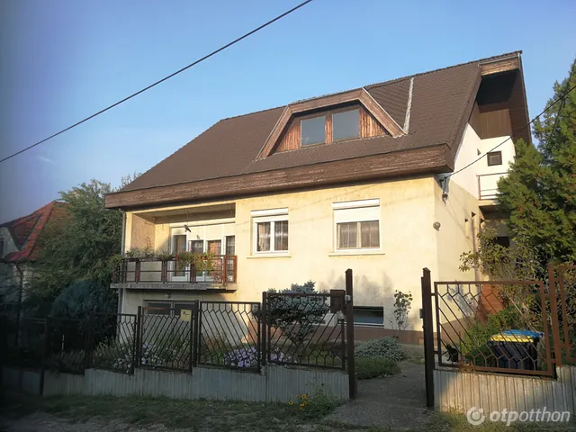 Eladó ház Budapest IV. kerület, Székesdűlő 148 nm
