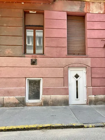 Eladó lakás Budapest VIII. kerület, Corvin negyed 77 nm