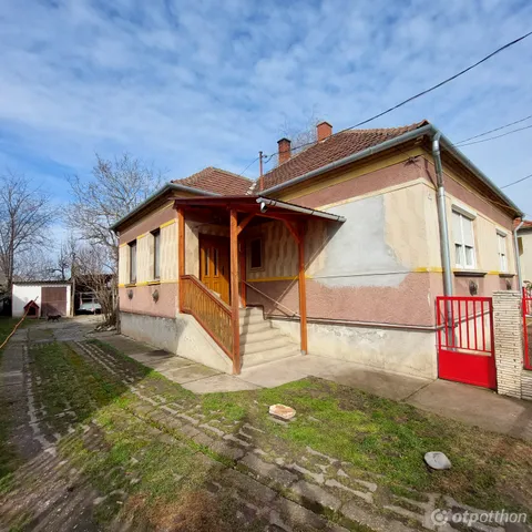 Eladó ház Győr, Ménfőcsanak 90 nm