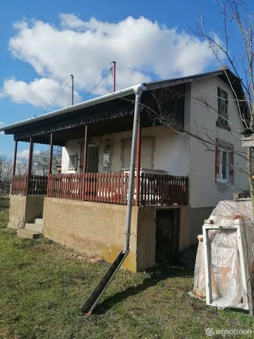 Eladó ház Debrecen, Pirkadat utca 2 35 nm