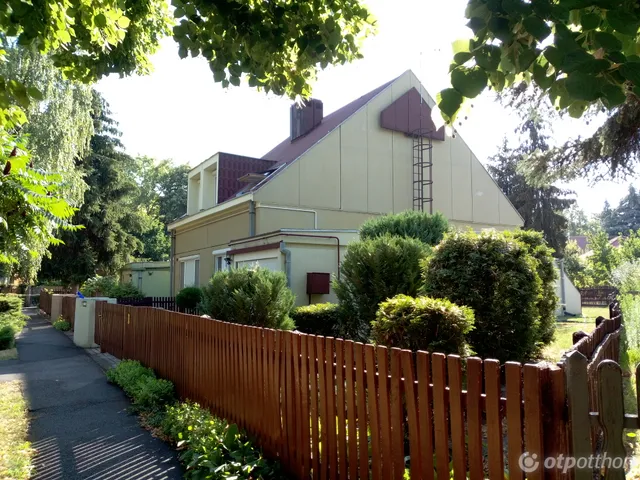 Eladó ház Debrecen, Akadémiakert 90 nm