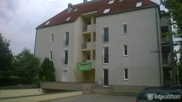 Eladó lakás Dunaharaszti, Óváros 80 nm