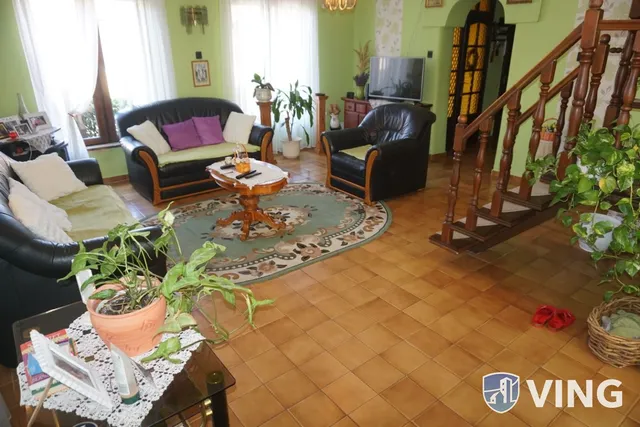 Gyula eladó családi ház 12 szobás: 120 millió Ft