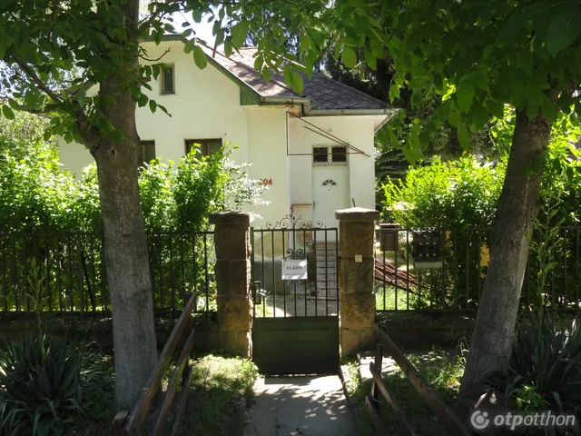 Eladó ház Budapest II. kerület, Máriaremete, Patróna utca 1/a 110 nm