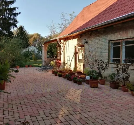 Eladó ház Szeged, Újszeged, Thököly utca 200 nm