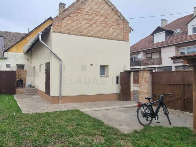 Eladó ház Szeged, Alsóváros 70 nm