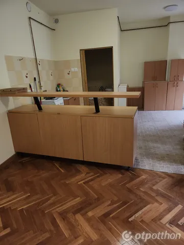 Eladó lakás Kaposvár, Belváros 35 nm