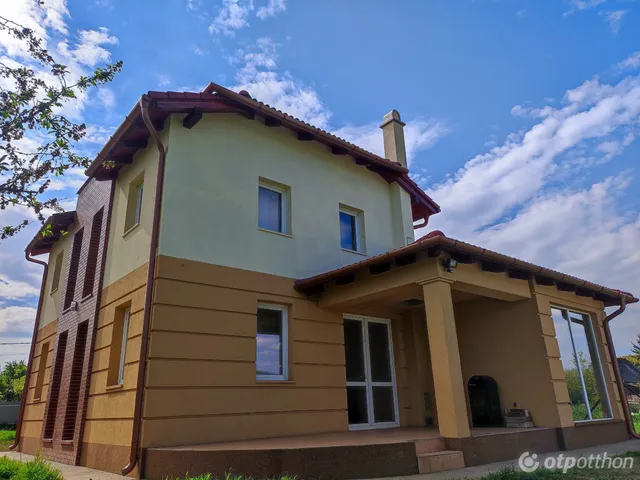 Debrecen eladó családi ház 4 szobás: 99 millió Ft