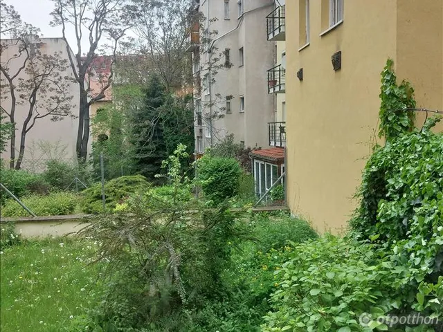 Eladó lakás Budapest I. kerület 66 nm