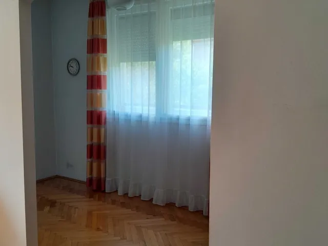 Eladó lakás Pécs, Uránváros 43 nm