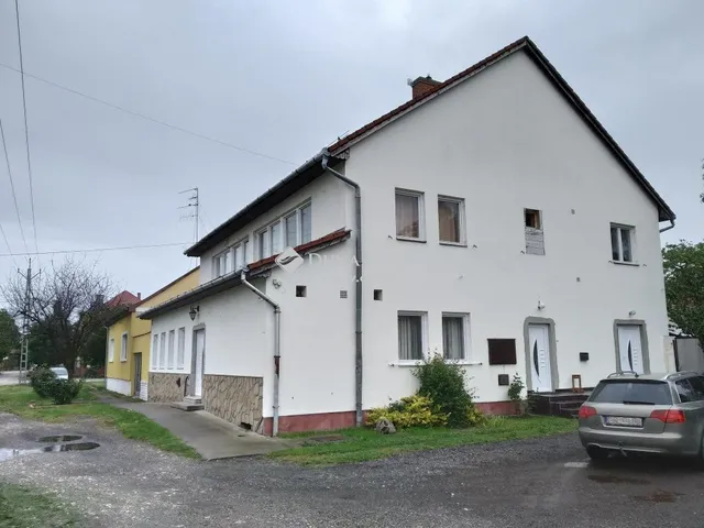 Eladó ház Szeged 323 nm