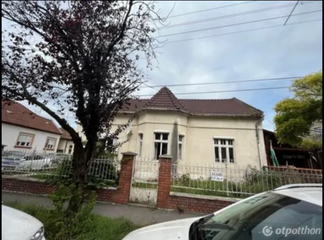Eladó ház Győr, Gyárváros 171 nm