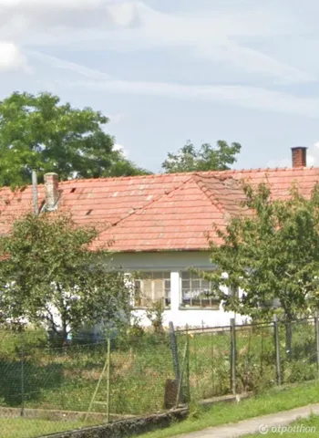 Eladó ház Nagyút, Kossuth Lajos út 70 nm