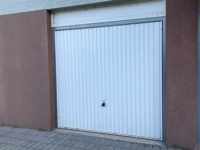 Eladó garázs Nyíregyháza, Örökösföld 14 nm