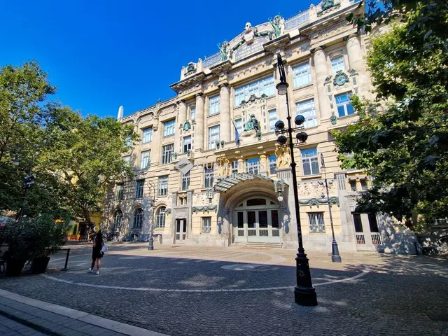 Eladó lakás Budapest VI. kerület 88 nm