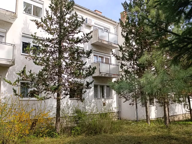 Eladó lakás Veszprém, Egyetemváros 64 nm