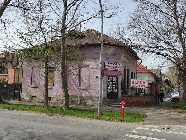 Eladó ház Miskolc, Csabai kapu, Lévay József u. 56. 95 nm
