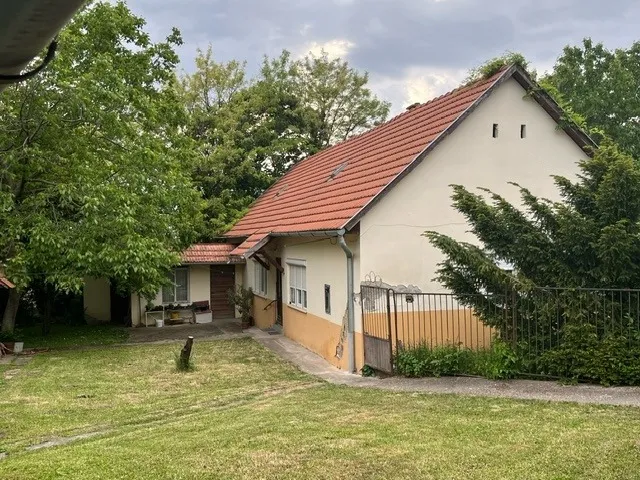 Eladó ház Pécs 80 nm