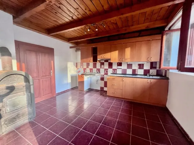 Eladó ház Bogád 50 nm