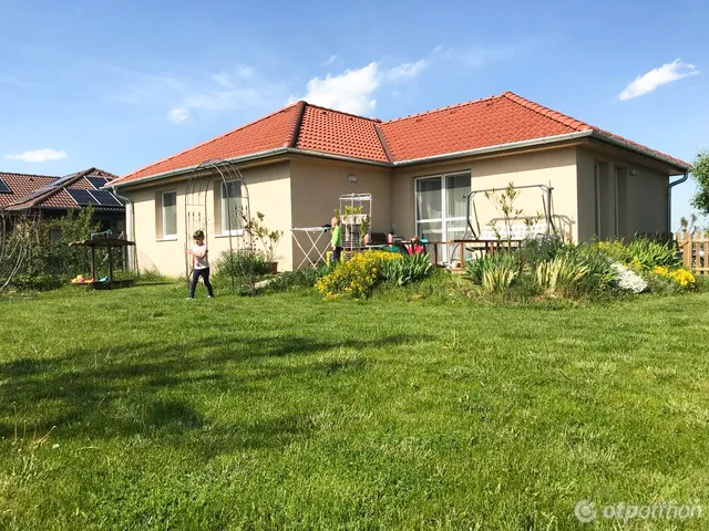 Eladó ház Győrzámoly, Németh Imre utca 86 nm