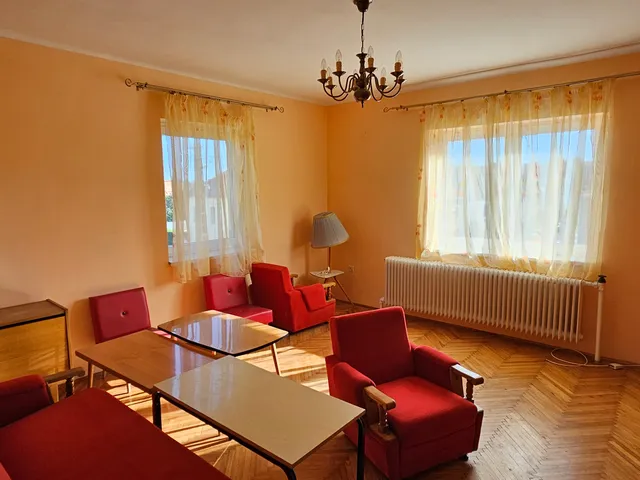 Eladó ház Sopron, Belváros külső 190 nm
