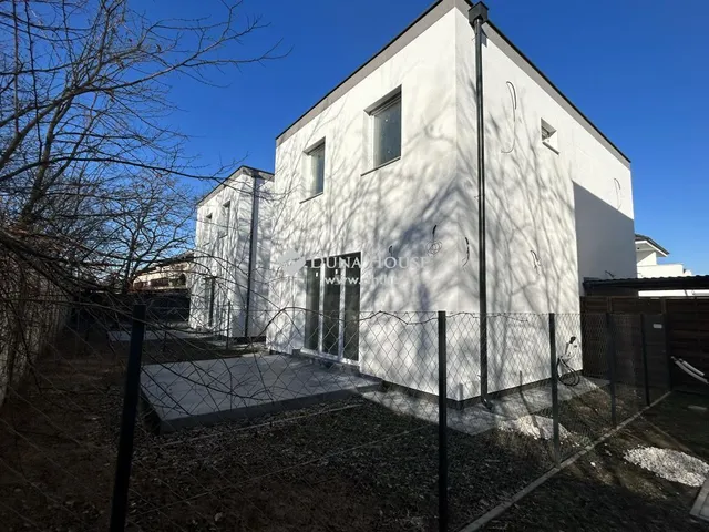 Eladó ház Budapest XVII. kerület, Rákoshegy 124 nm