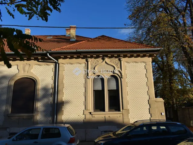Eladó ház Budapest XV. kerület, Rákospalota 163 nm