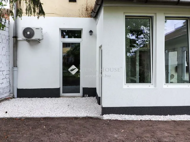 Eladó lakás Budapest X. kerület, Óhegy 35 nm