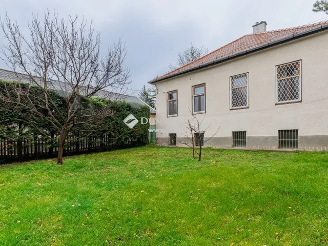 Eladó ház Budapest XII. kerület, Orbánhegy 150 nm