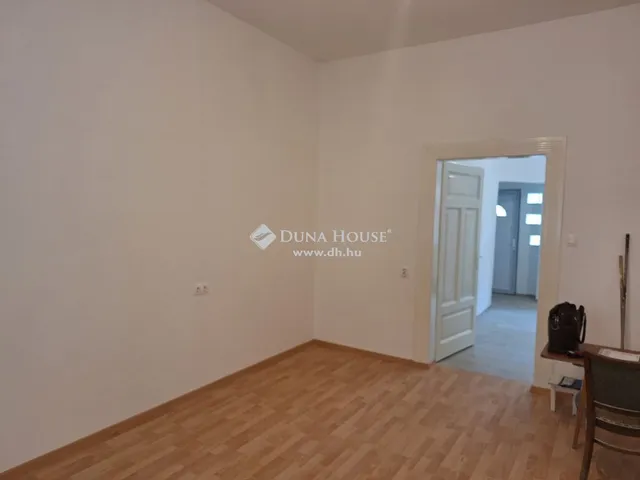 Eladó lakás Budapest VIII. kerület, Tisztviselőtelep 34 nm