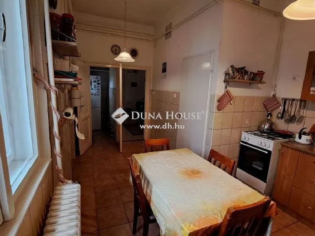Budapest XX. kerület eladó családi ház 5 szobás: 79,99 millió Ft