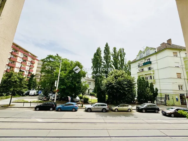 Eladó lakás Budapest XII. kerület, Németvölgy 76 nm