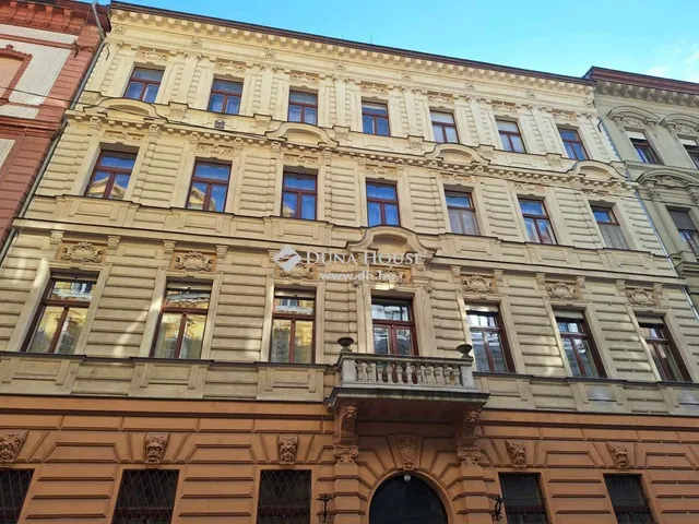 Eladó lakás Budapest VI. kerület 85 nm