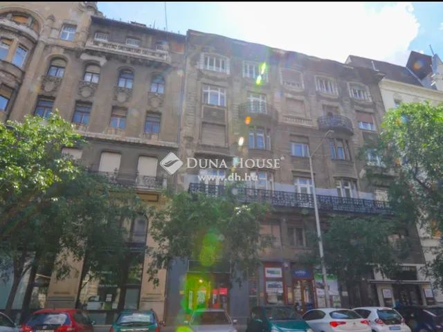 Eladó lakás Budapest V. kerület 73 nm