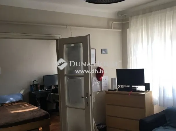 Eladó lakás Budapest III. kerület 50 nm