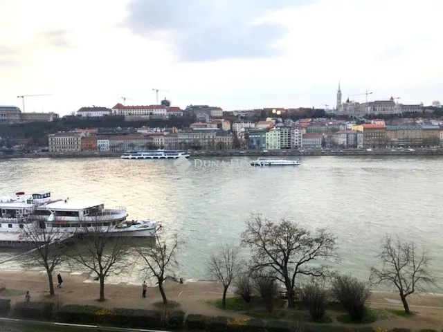 Kiadó lakás Budapest V. kerület 71 nm