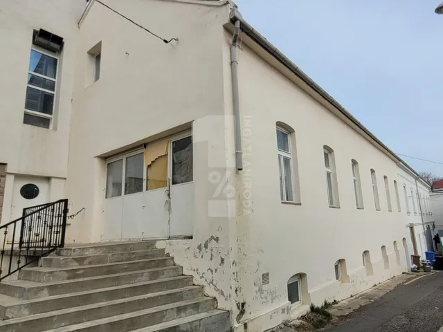 Eladó ház Pécs, Belváros 510 nm
