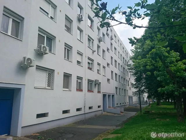 Eladó lakás Debrecen, Kandia 63 nm
