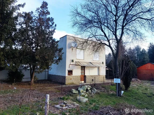 Eladó üdülő és hétvégi ház Tiszalök, Erőmű üdülőtelep 62 nm