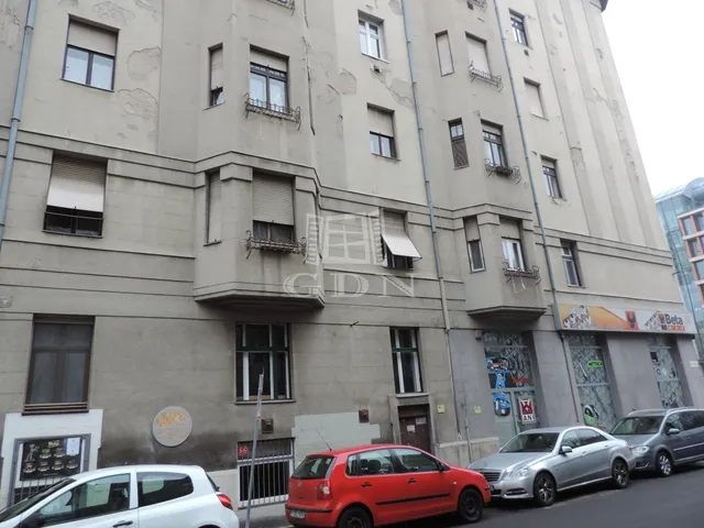 Eladó kereskedelmi és ipari ingatlan Budapest IX. kerület 189 nm