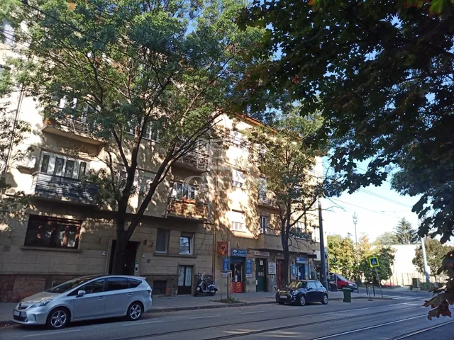 Eladó lakás Budapest II. kerület 71 nm