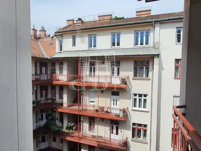 Eladó lakás Budapest VII. kerület 88 nm