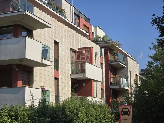 Eladó lakás Budapest XI. kerület, Kőérberek 44 nm