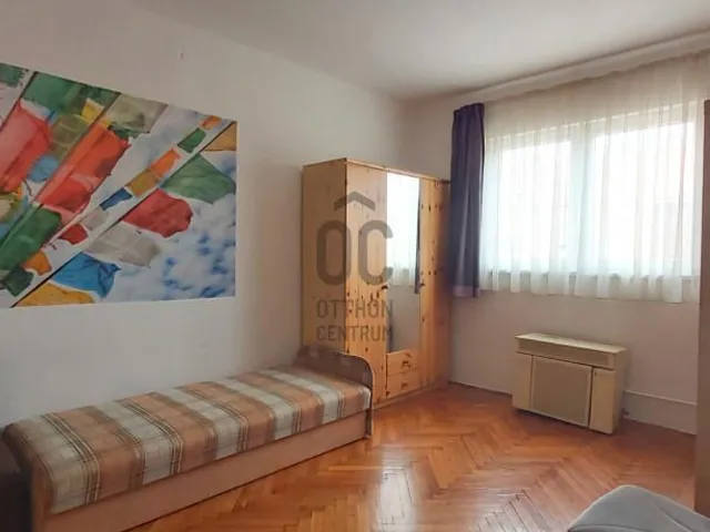 Eladó lakás Pécs, Uránváros 45 nm