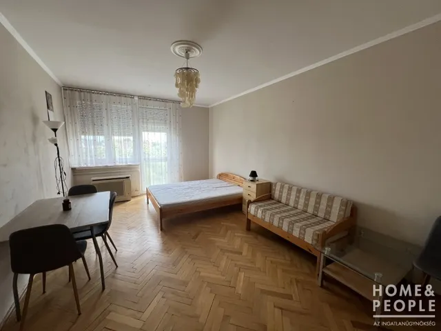 Eladó lakás Szeged, Belváros 42 nm